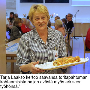 Tarja Laakso kertoo saavansa toritapahtuman kohtaamisista paljon evst mys arkiseen tyhns.'